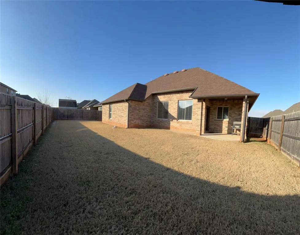 Photo 20 — 412 E Atlanta Terrace, Mustang, OK 73064