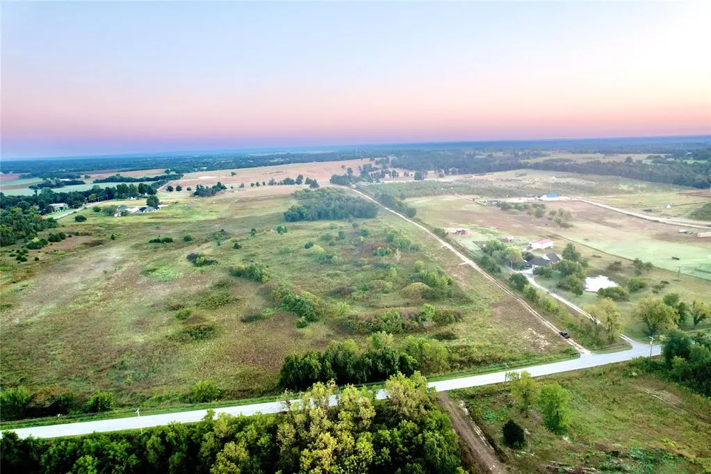 Photo 3 — 0005 NE 50th Street, Harrah, OK 73045