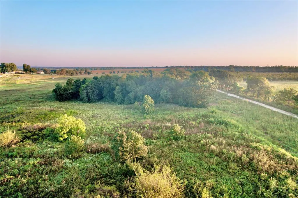 Photo 11 — 0005 NE 50th Street, Harrah, OK 73045
