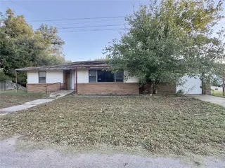 Sold home at 418 W Filmore Street
