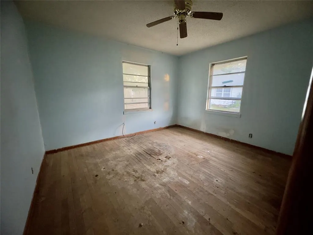 Photo 9 — 418 W Filmore Street, Mangum, OK 73554