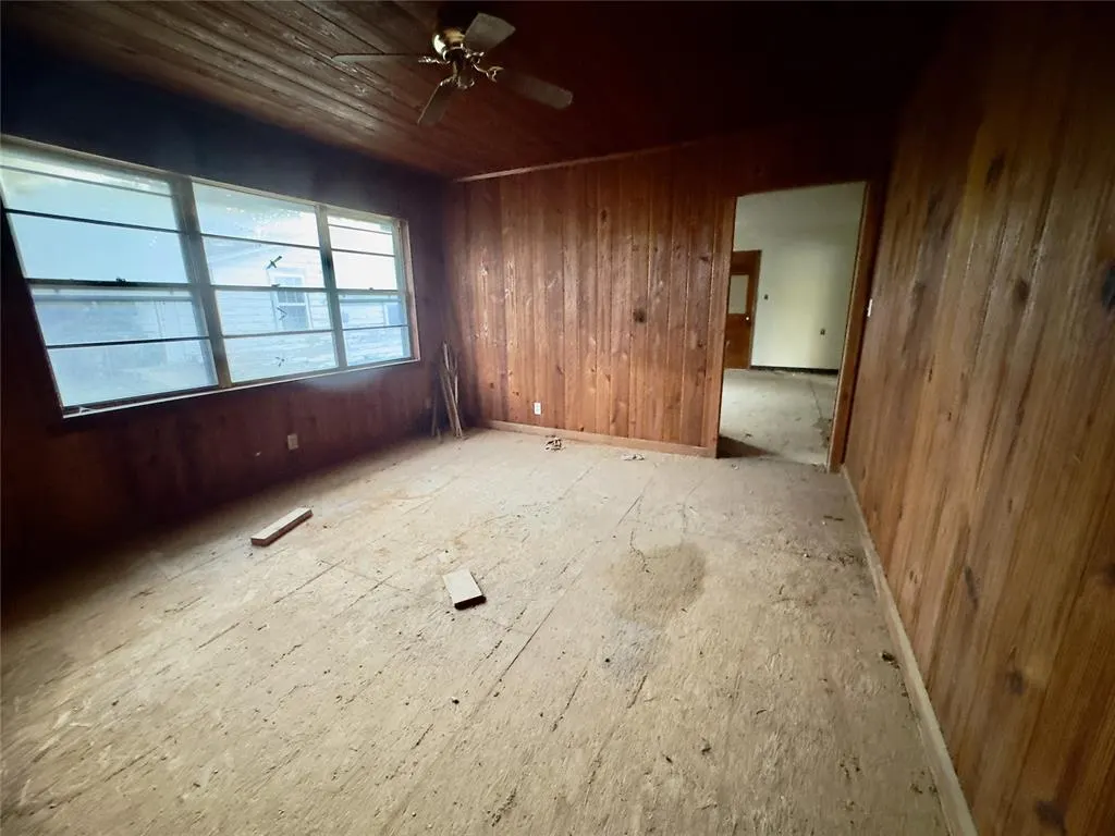 Photo 12 — 418 W Filmore Street, Mangum, OK 73554