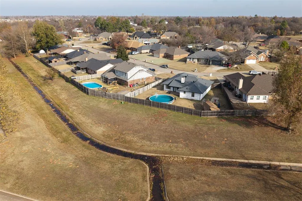 Photo 49 — 10304 S Avery Avenue, Midwest City, OK 73130