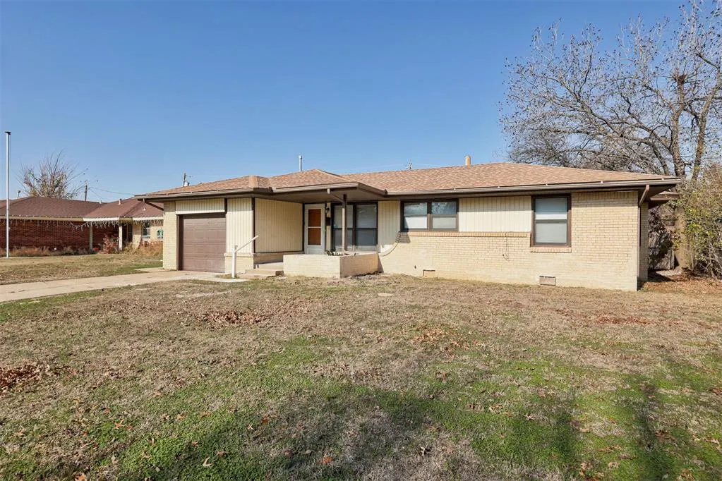 Photo 3 — 3717 NW 59th Street, Oklahoma City, OK 73112