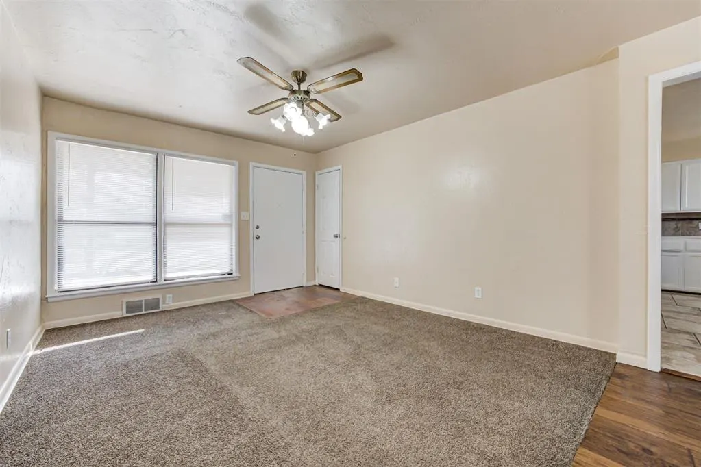 Photo 8 — 3717 NW 59th Street, Oklahoma City, OK 73112