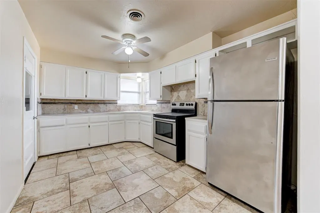 Photo 15 — 3717 NW 59th Street, Oklahoma City, OK 73112
