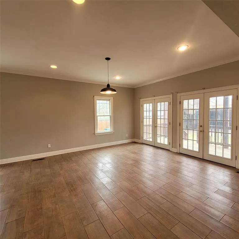 Photo 4 — 1413 N McKinley Avenue, Oklahoma City, OK 73106