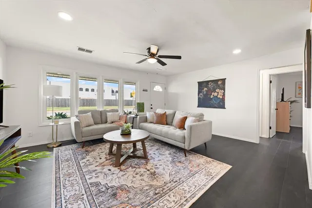 Photo 8 — 2810 NW 62nd Street, Oklahoma City, OK 73112