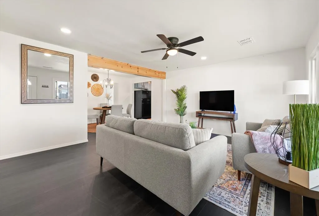 Photo 9 — 2810 NW 62nd Street, Oklahoma City, OK 73112