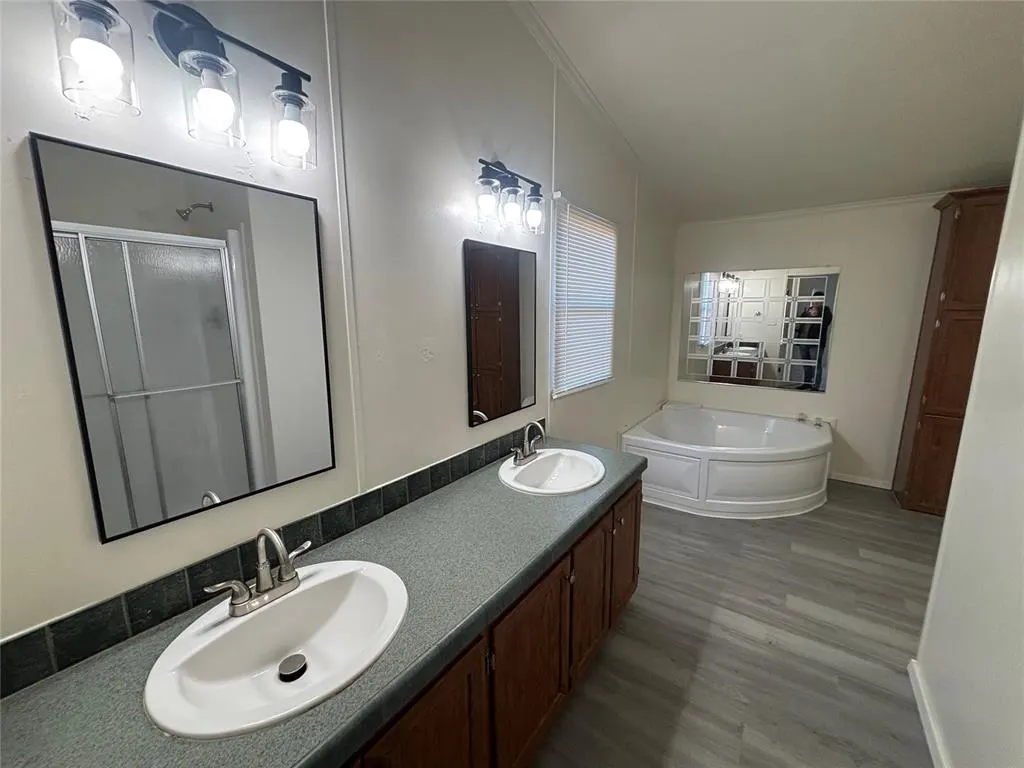 Photo 18 — 980094 S Shadowwood Drive, Wellston, OK 74881
