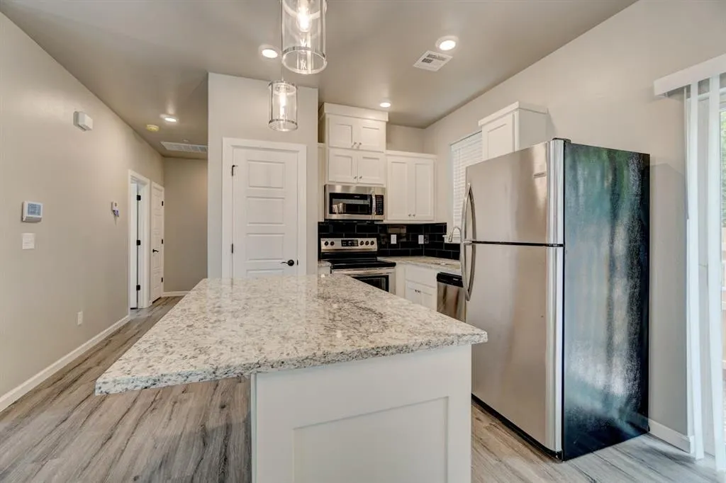 Photo 5 — 1138 N Blackwelder Avenue, Oklahoma City, OK 73106
