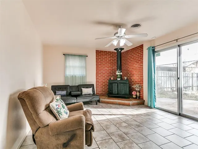 Photo 6 — 2640 SW 57th Street, Oklahoma City, OK 73119