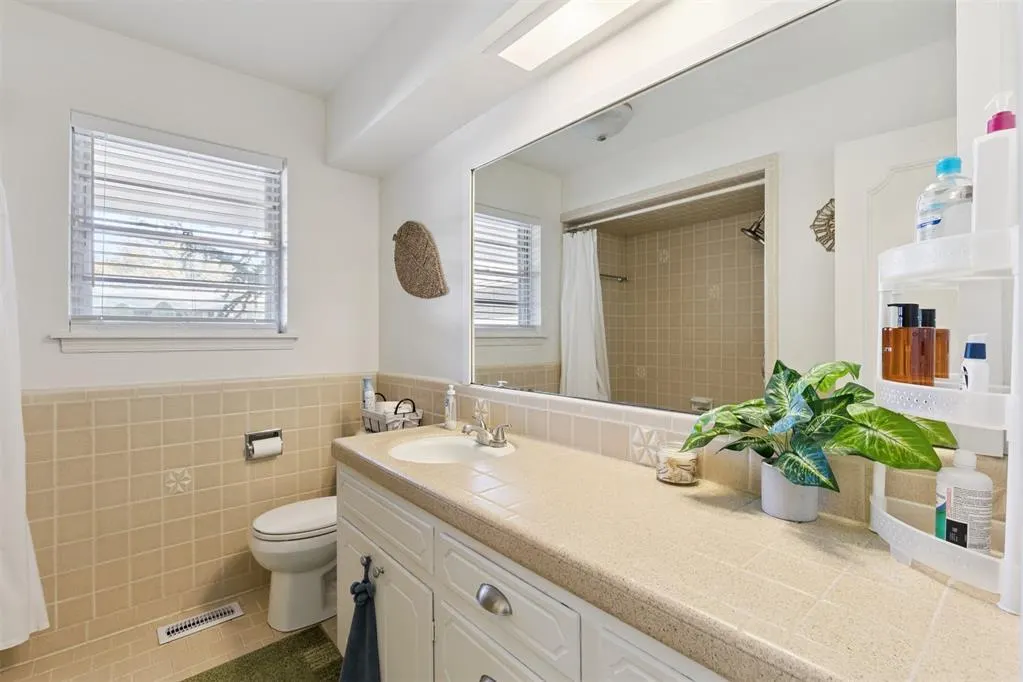 Photo 21 — 6700 Saint Marys Place, Oklahoma City, OK 73132