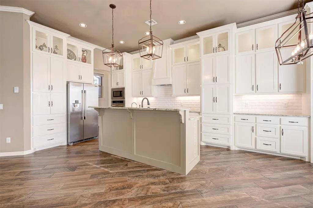 Photo 12 — 1716 Harvest Lane, Edmond, OK 73003