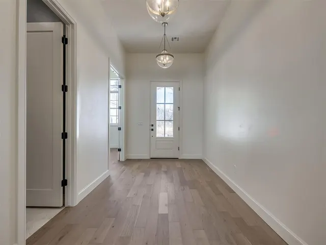 Photo 4 — 2227 Crossover Court, Edmond, OK 73034