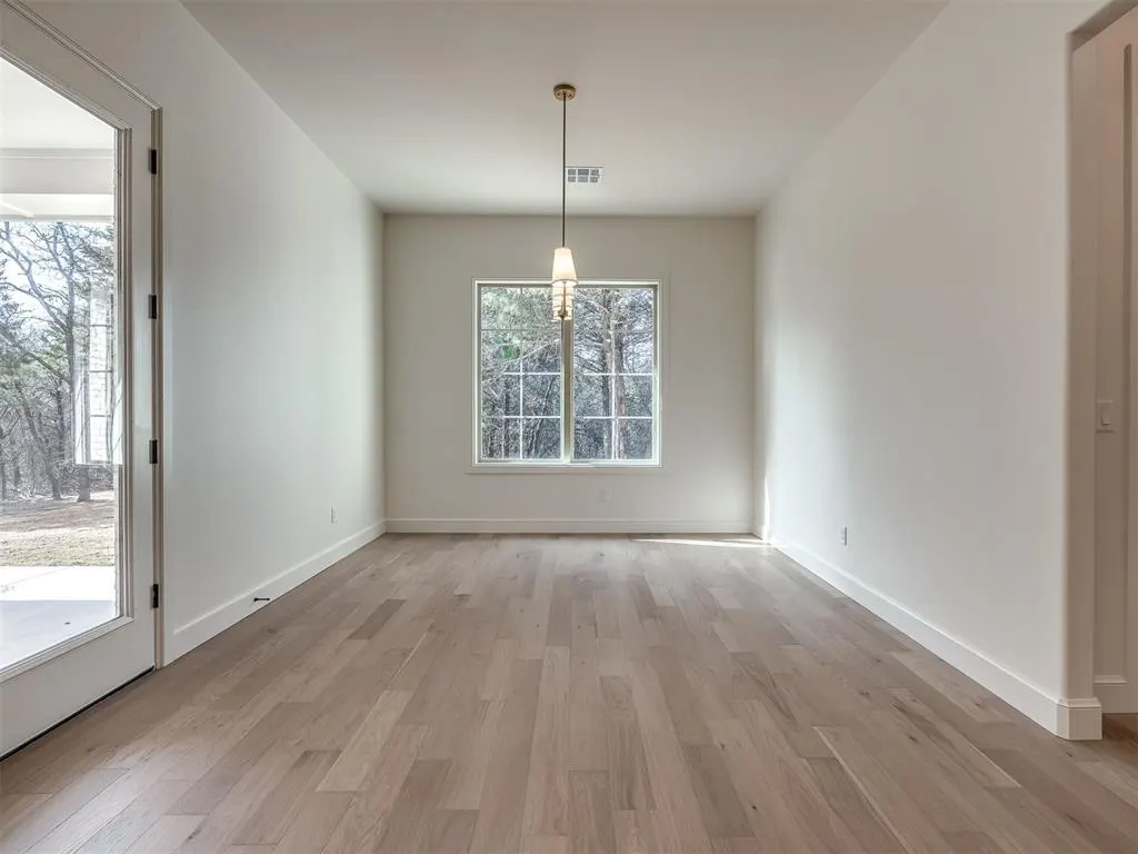 Photo 13 — 2227 Crossover Court, Edmond, OK 73034