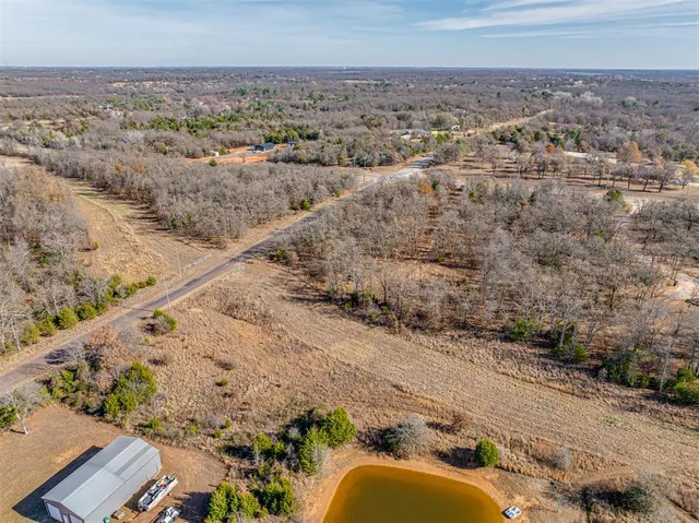 Photo 3 — 13501 S Harrah Road, McLoud, OK 74851