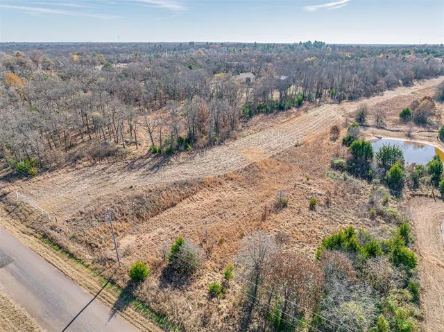 Photo 8 — 13501 S Harrah Road, McLoud, OK 74851