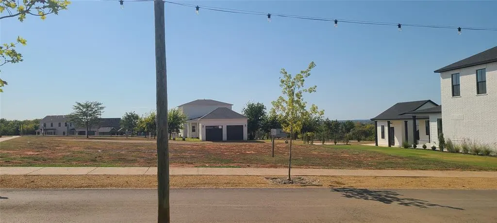 Photo 5 — 18464 Sweetwater Village, Norman, OK 73072
