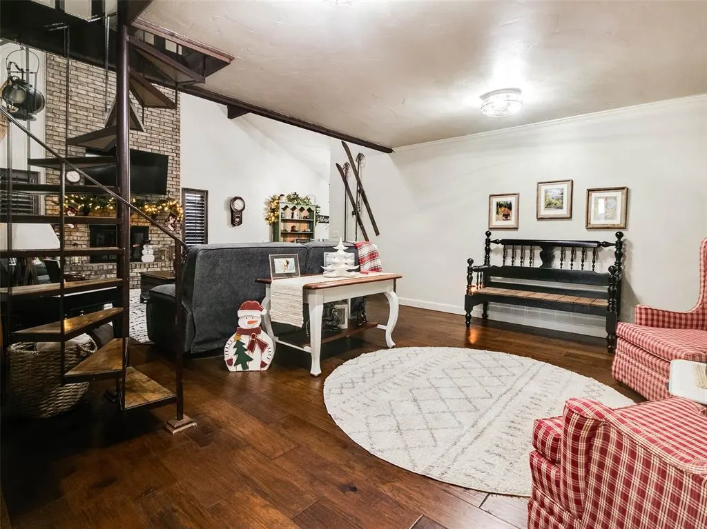 Photo 8 — 1006 E 13th Street, Cushing, OK 74023