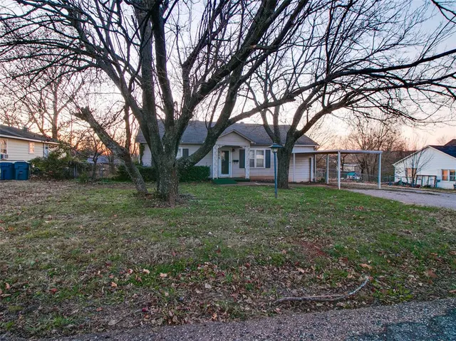 Photo 3 — 315 S Price Avenue, Chandler, OK 74834