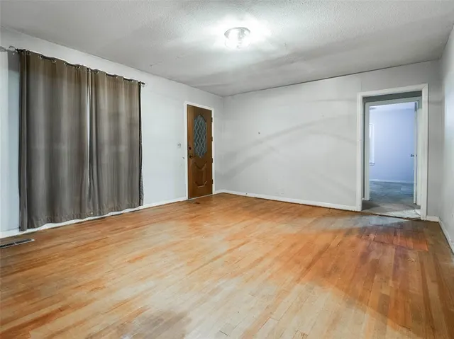 Photo 5 — 315 S Price Avenue, Chandler, OK 74834