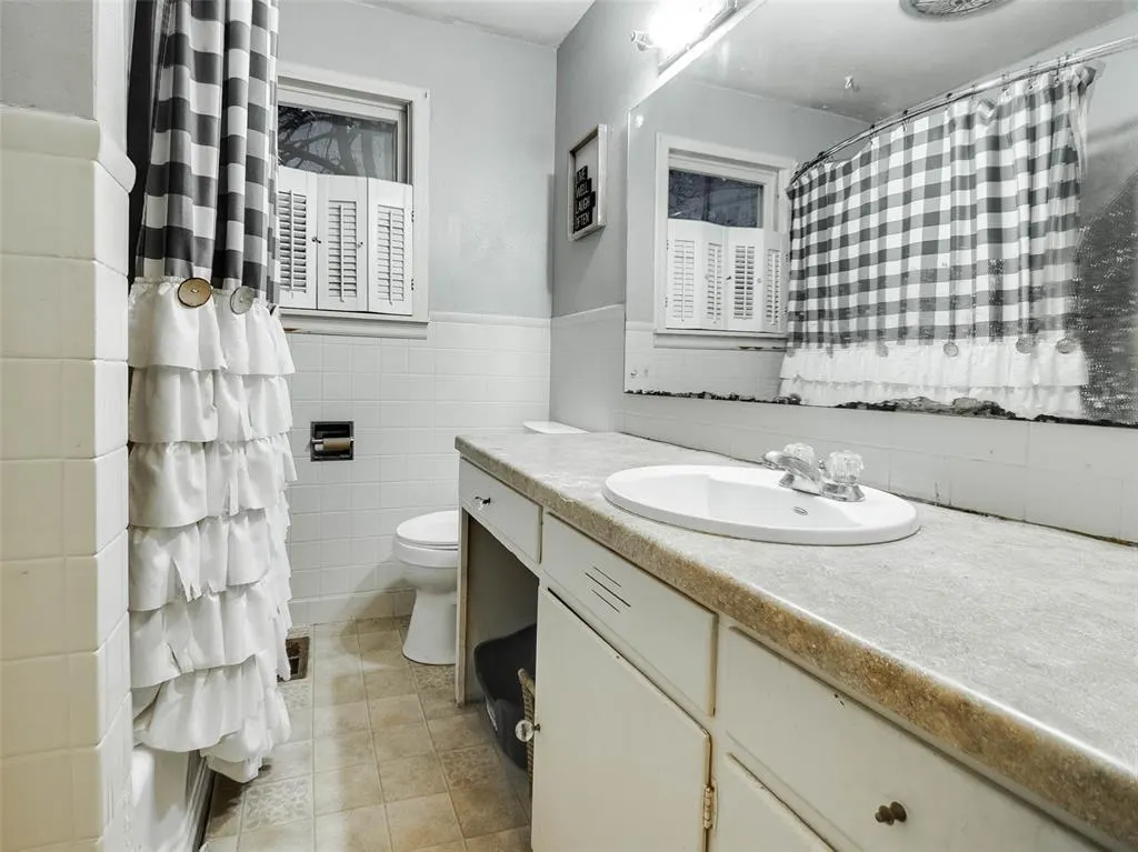 Photo 21 — 315 S Price Avenue, Chandler, OK 74834
