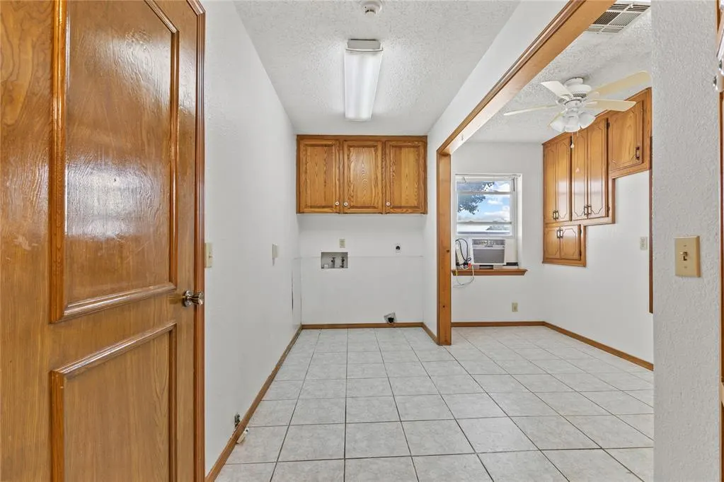 Photo 14 — 301 W Locust Street, Fairview, OK 73737