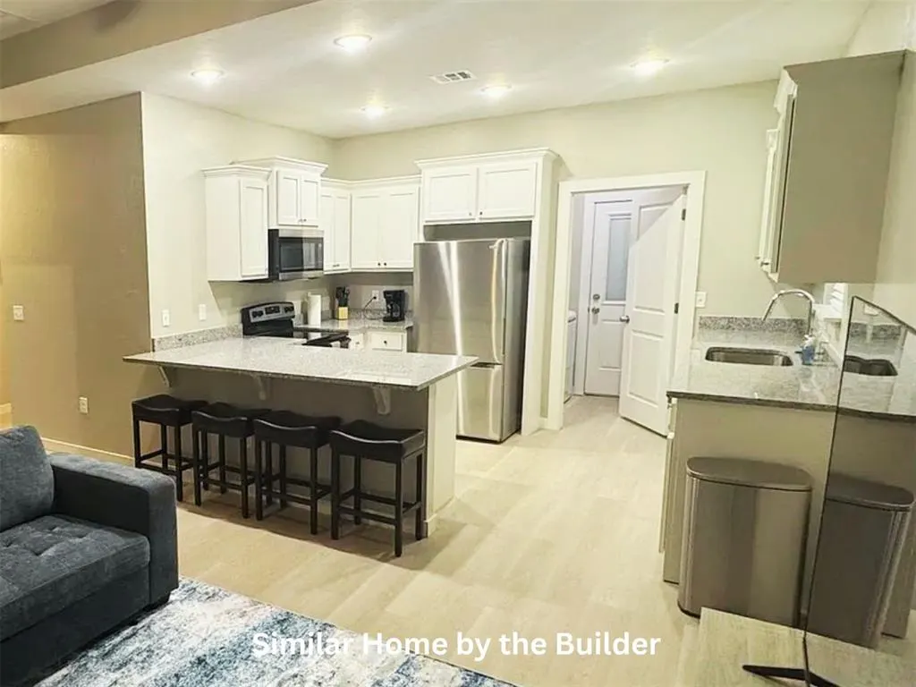 Photo 10 — 2006 Willow Place, Blackwell, OK 74631