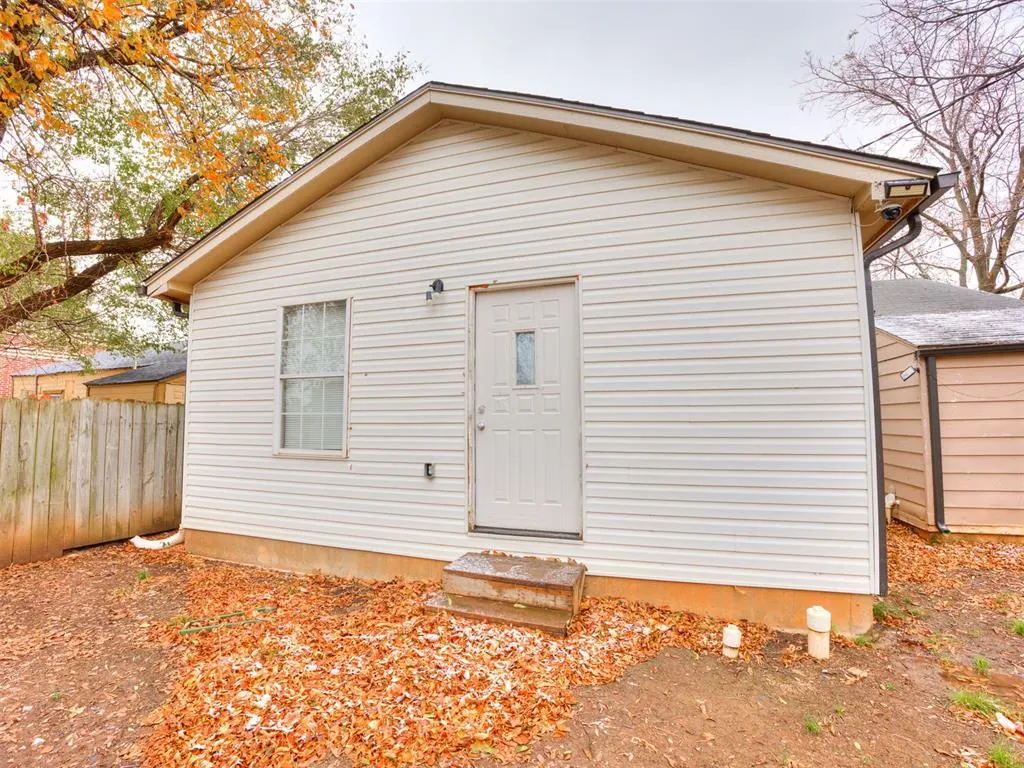 Photo 25 — 3205 SW 20th Street, Oklahoma City, OK 73108