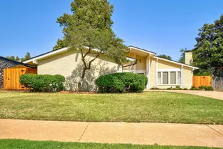Sold home at 2225 NW 114th Street