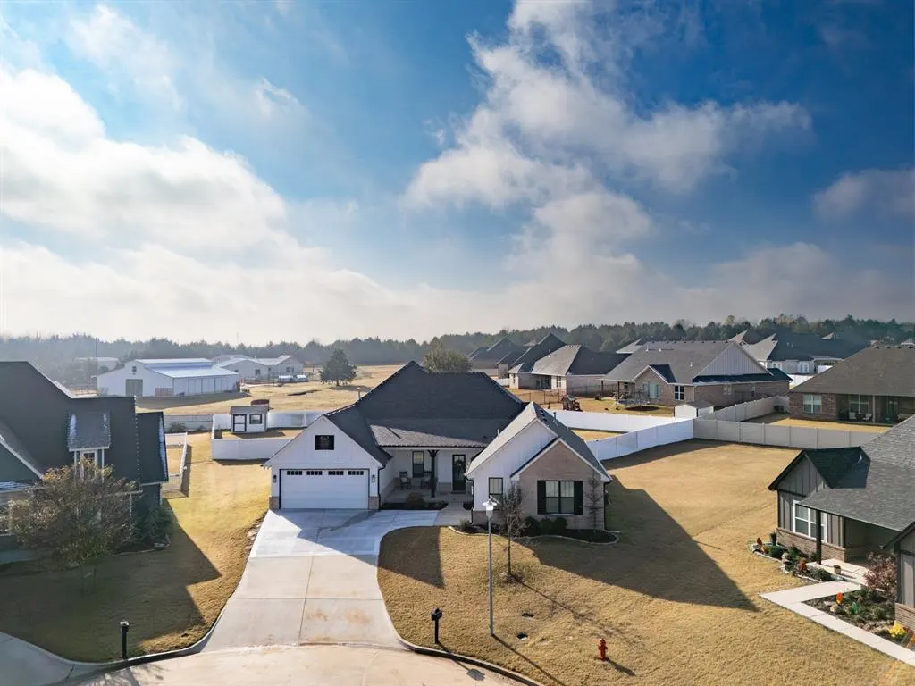 Photo 42 — 2700 Woodlawn Court, Shawnee, OK 74804