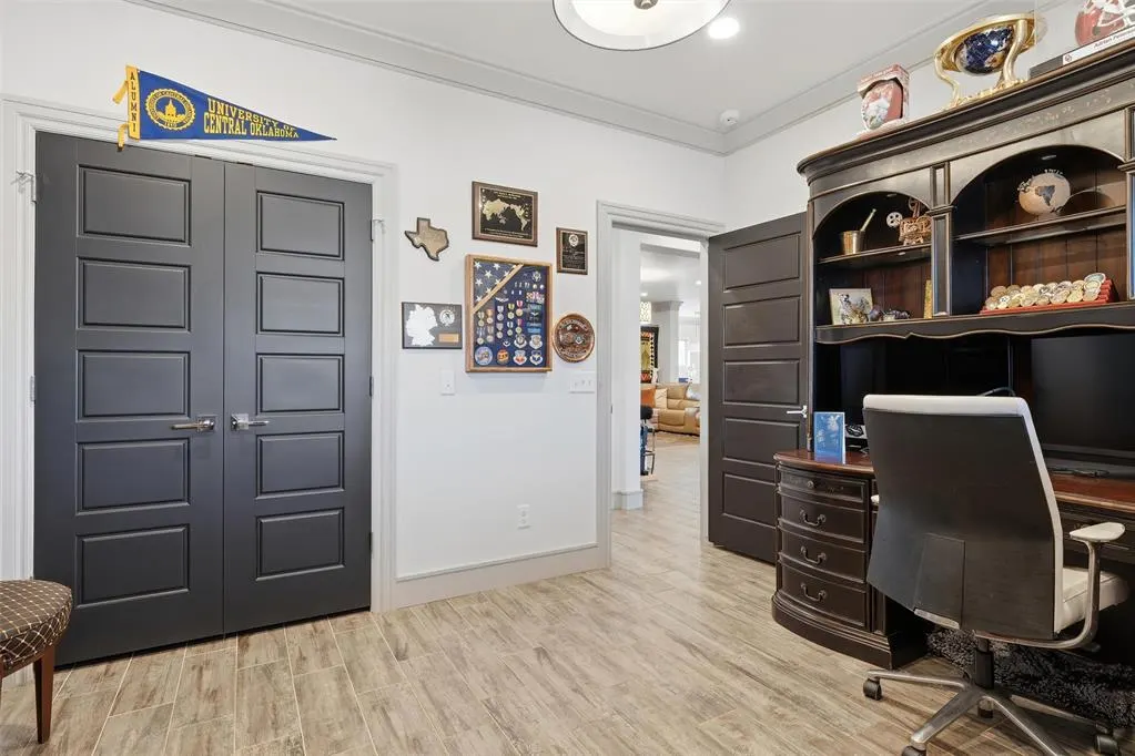 Photo 23 — 348 Saint Claire Drive, Edmond, OK 73025