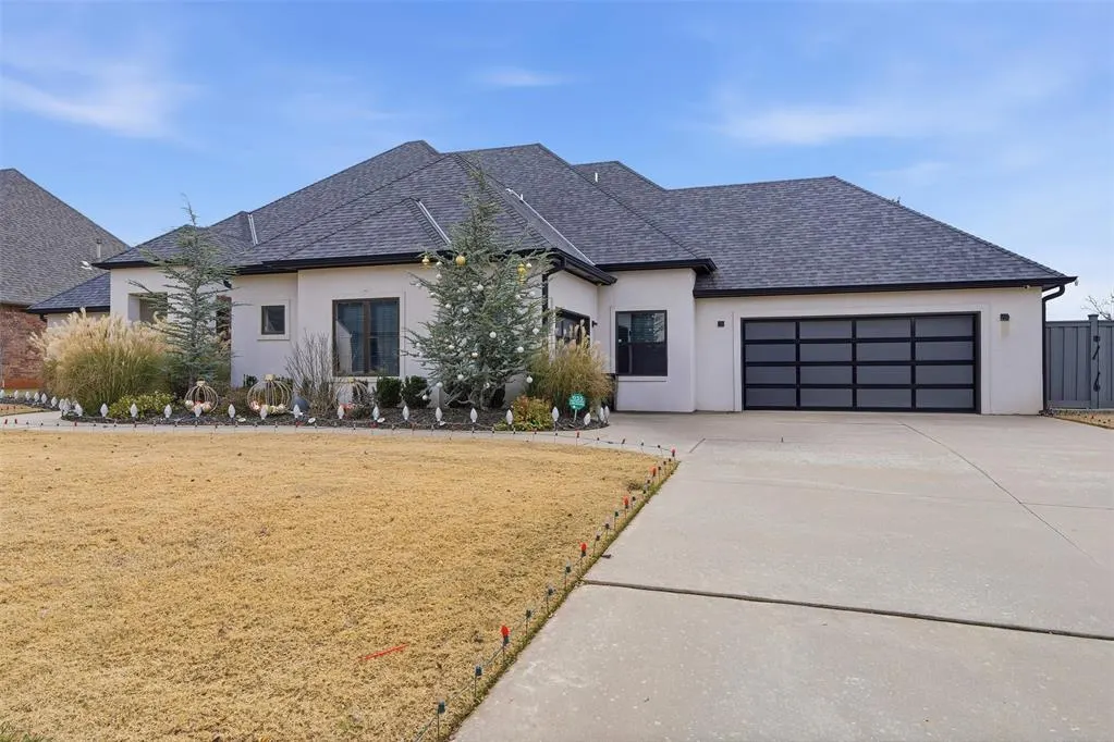 Photo 39 — 348 Saint Claire Drive, Edmond, OK 73025