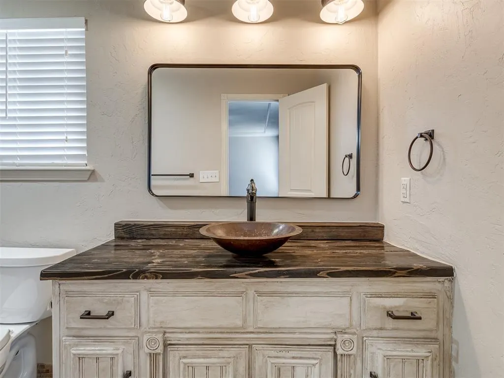 Photo 22 — 9908 S Youngs Lane, Oklahoma City, OK 73159