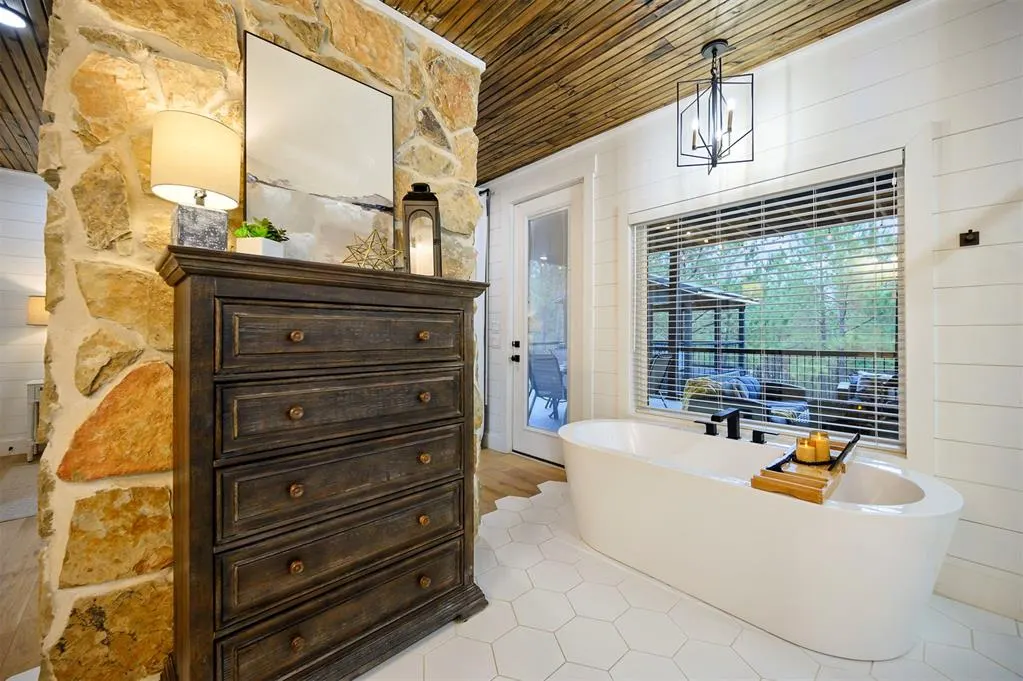 Photo 15 — 72 Green Persimmon Trail, Broken Bow, OK 74728