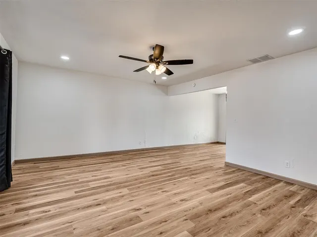 Photo 7 — 807 Amity Lane, El Reno, OK 73036