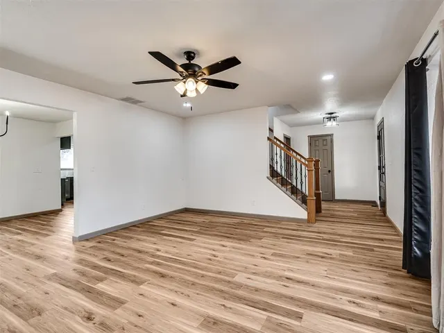 Photo 8 — 807 Amity Lane, El Reno, OK 73036