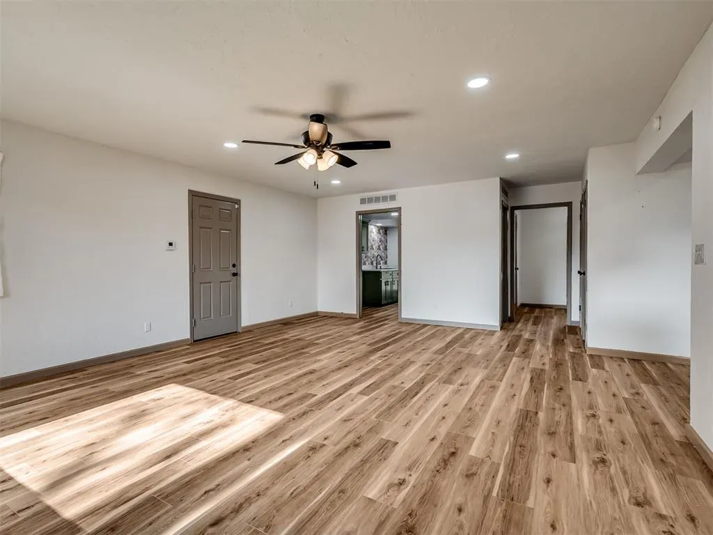 Photo 16 — 807 Amity Lane, El Reno, OK 73036