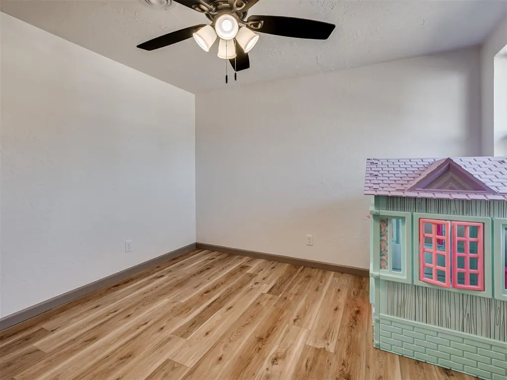 Photo 26 — 807 Amity Lane, El Reno, OK 73036