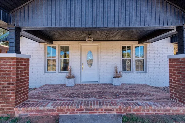 Photo 5 — 1222 W 7th Street, Elk City, OK 73644