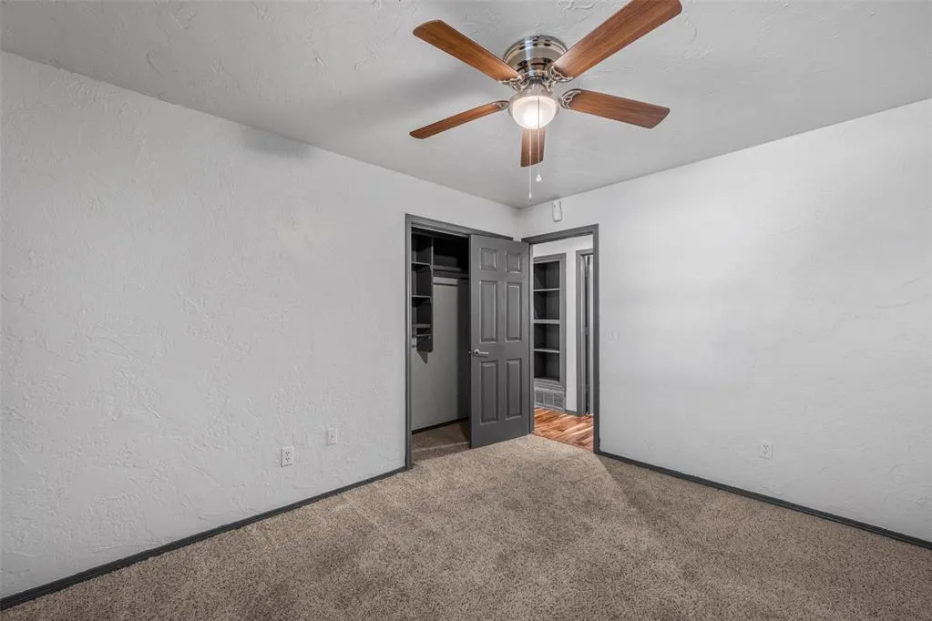 Photo 12 — 512 Wood Hollow Lane, Moore, OK 73160