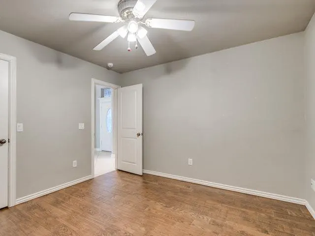 Photo 13 — 2632 SE 7th Street, Moore, OK 73160