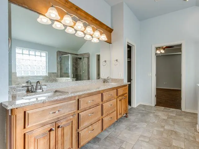 Photo 34 — 2632 SE 7th Street, Moore, OK 73160