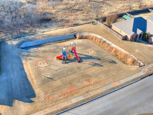 Photo 47 — 2632 SE 7th Street, Moore, OK 73160