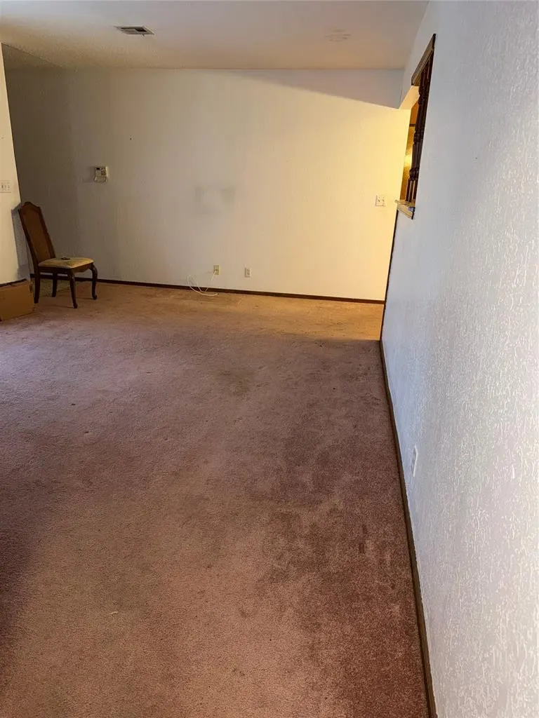 Photo 13 — 1422 Leona Mitchell Boulevard, Enid, OK 73701