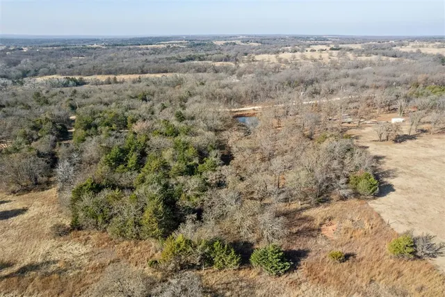 Photo 5 — Canyon Run Road, Meridian, OK 73058