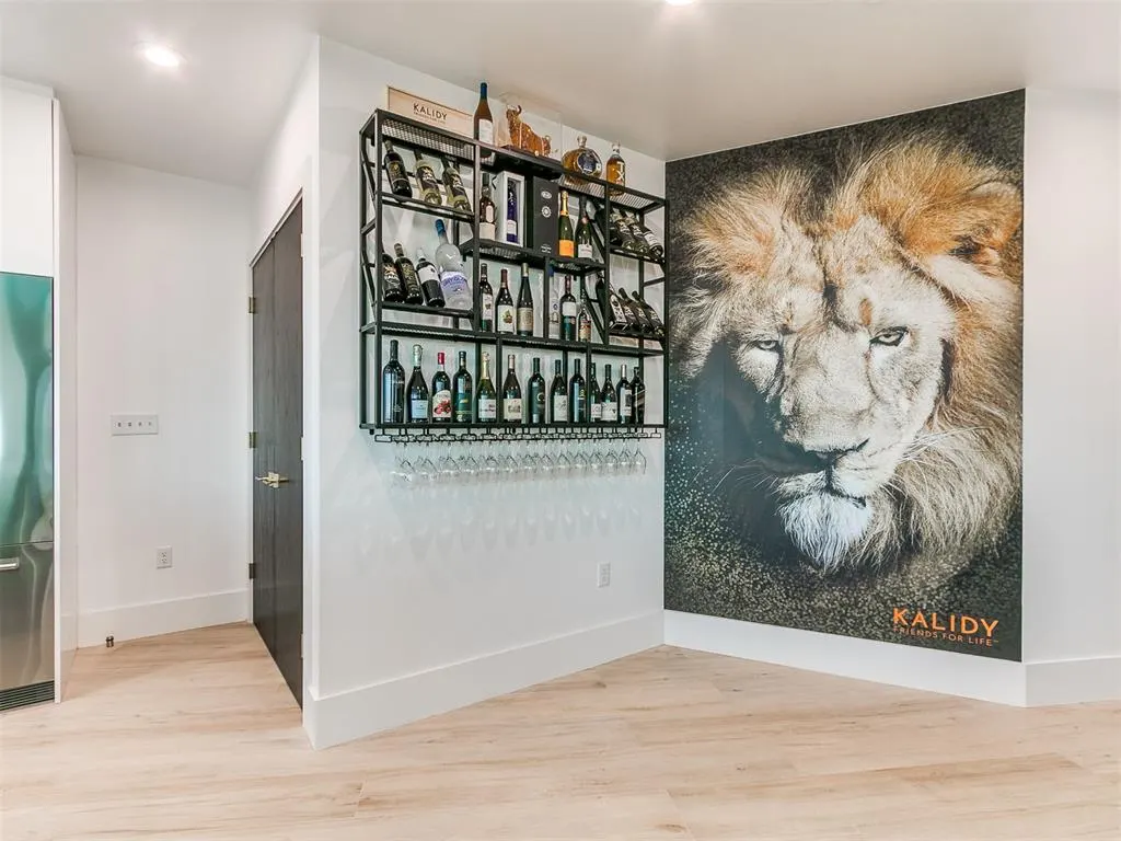 Photo 4 — 5900 Mosteller Drive 164, Oklahoma City, OK 73112