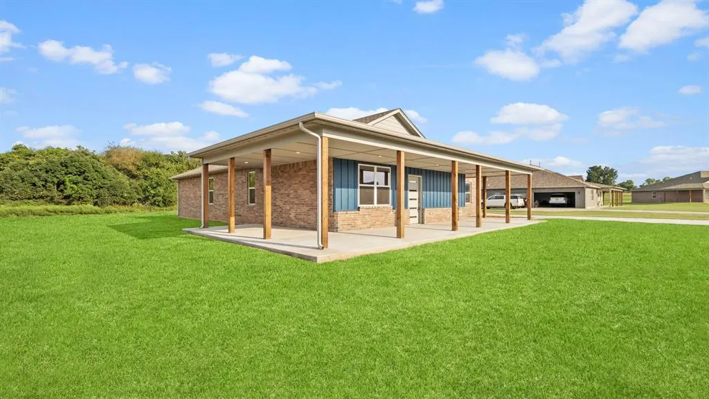 Photo 3 — 214 Olde Mill Court, Jones, OK 73049