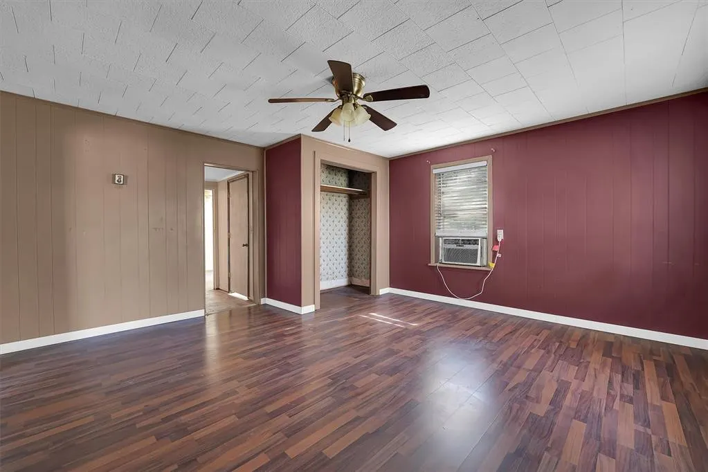 Photo 24 — 705 E Cleveland Street, Mangum, OK 73554